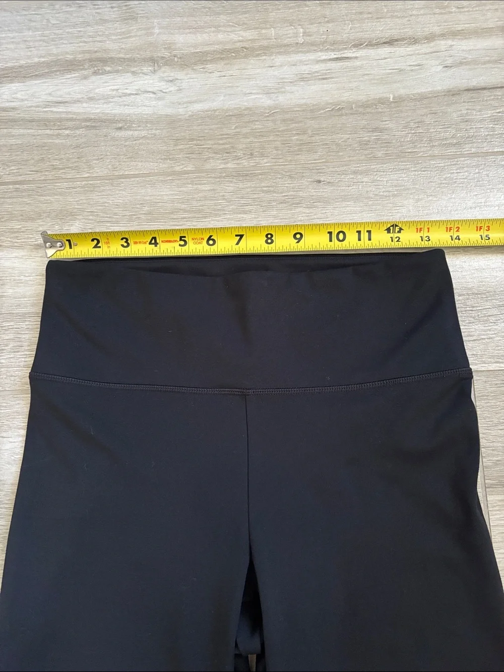 American Eagle Black The Everything Flare Pants Leggings Size Medium - Picture 4 of 9